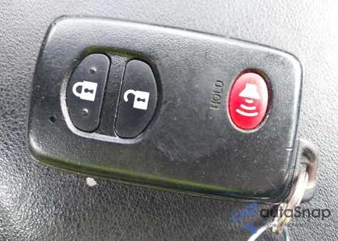 2015 Toyota Prius V Three из США, поврежденный, VIN JTDZN3EU4FJ023130